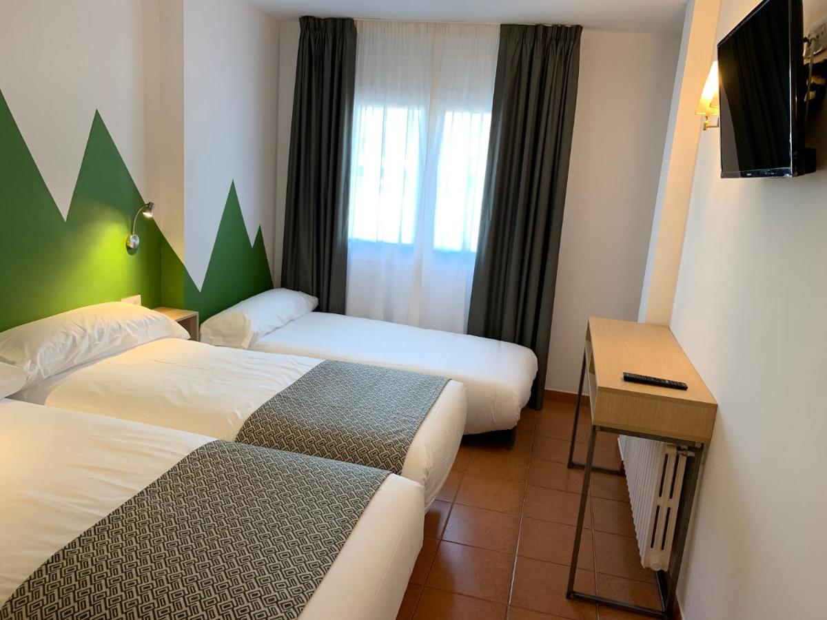 Hotel Musher Pas De La Casa Luaran gambar